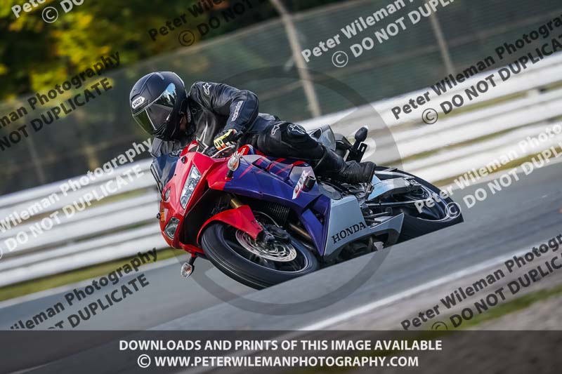 anglesey;brands hatch;cadwell park;croft;donington park;enduro digital images;event digital images;eventdigitalimages;mallory;no limits;oulton park;peter wileman photography;racing digital images;silverstone;snetterton;trackday digital images;trackday photos;vmcc banbury run;welsh 2 day enduro